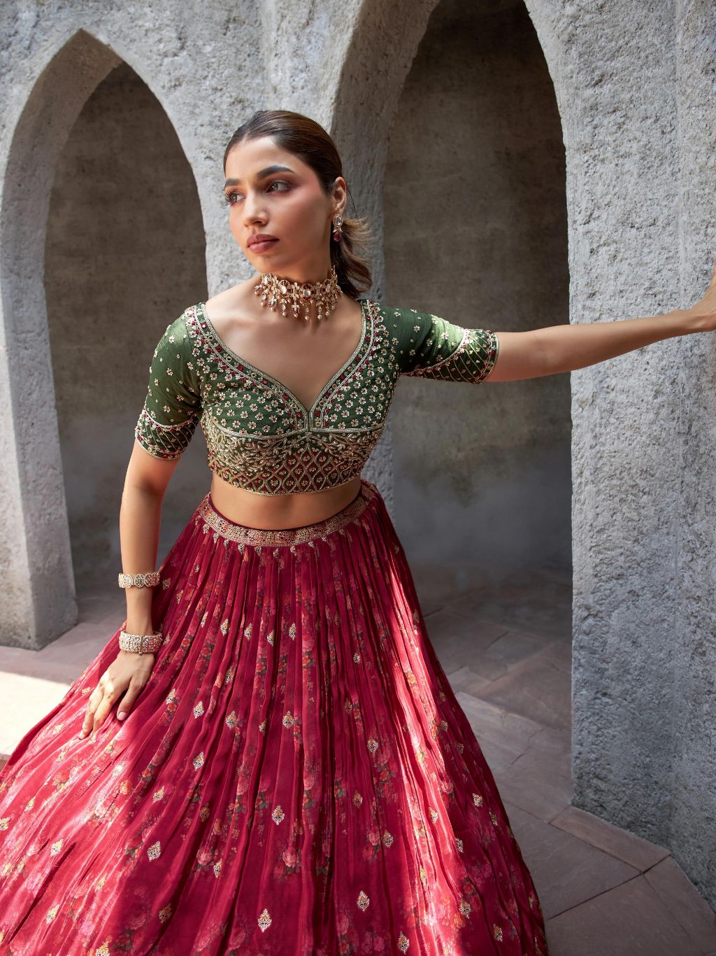 RED LEHENGA