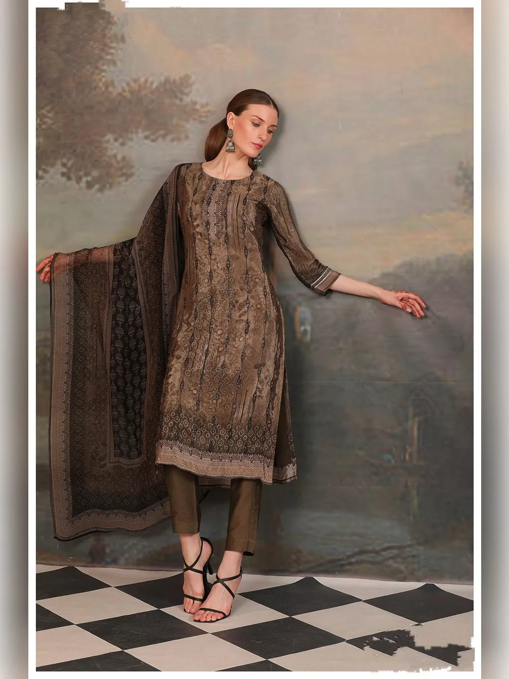 BROWN KURTI PANT DUPATTA