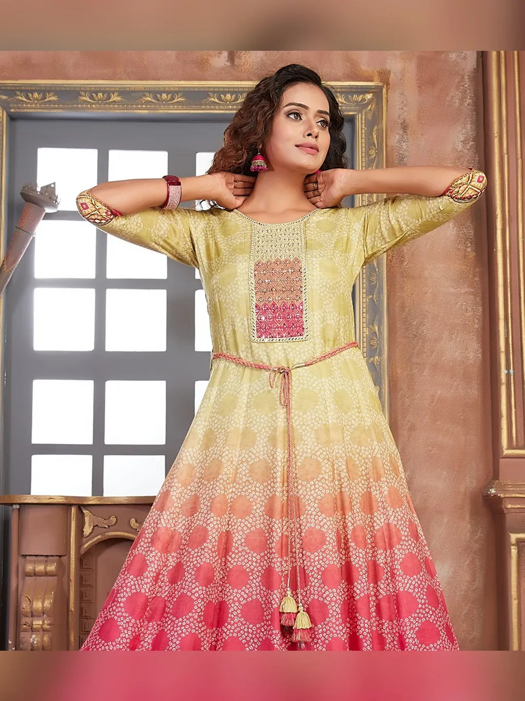 GREEN KURTI