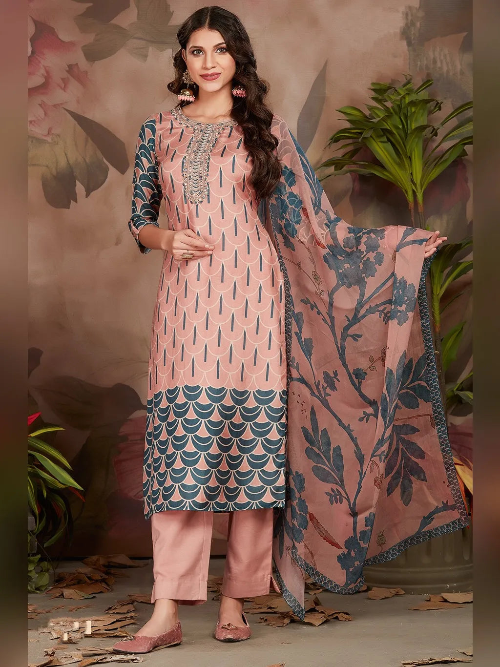 PEACH KURTI PANT DUPATTA