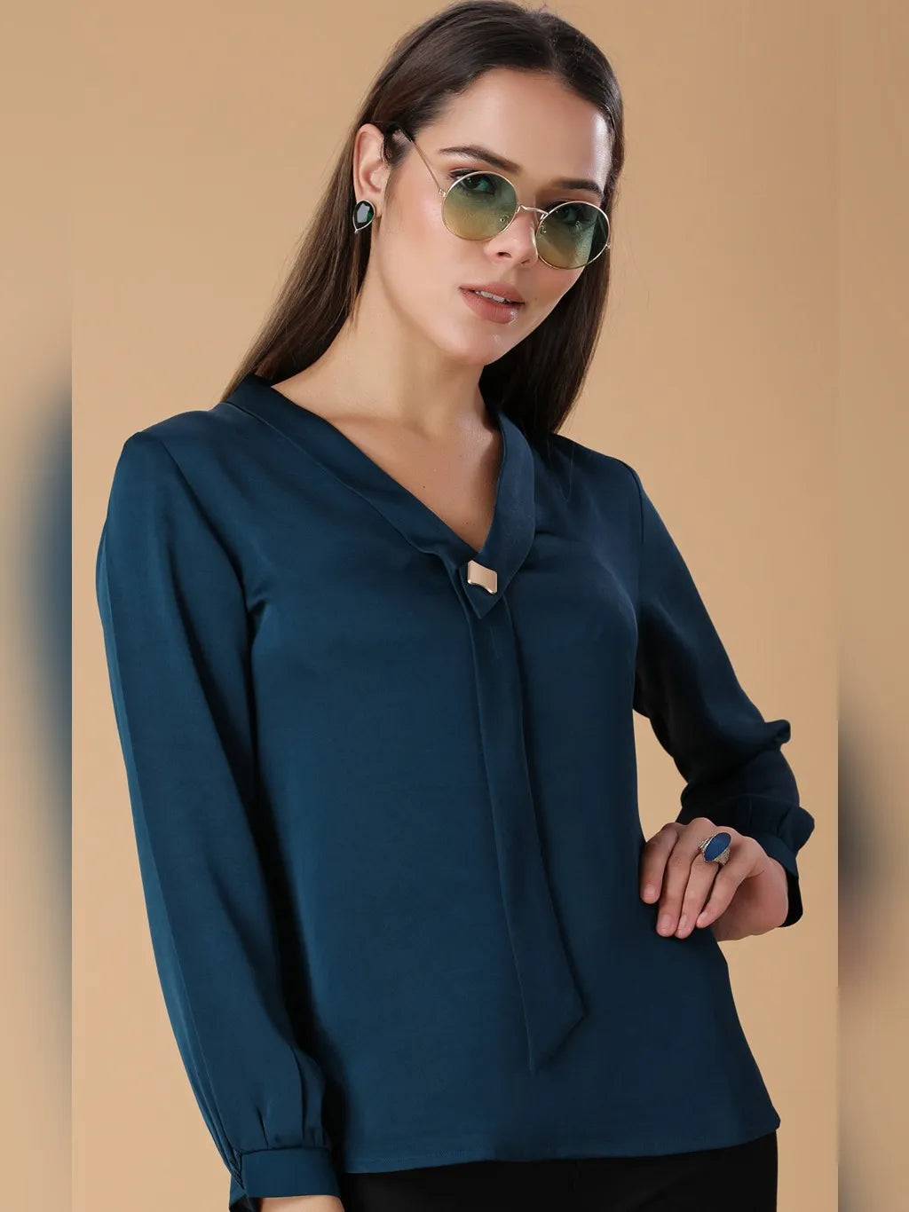 BLUE TOP