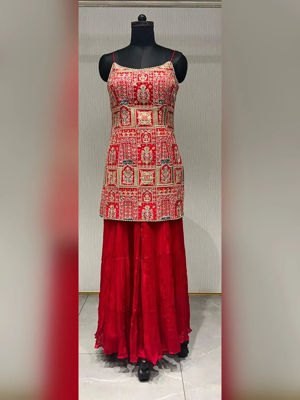 RED SHARARA SUIT