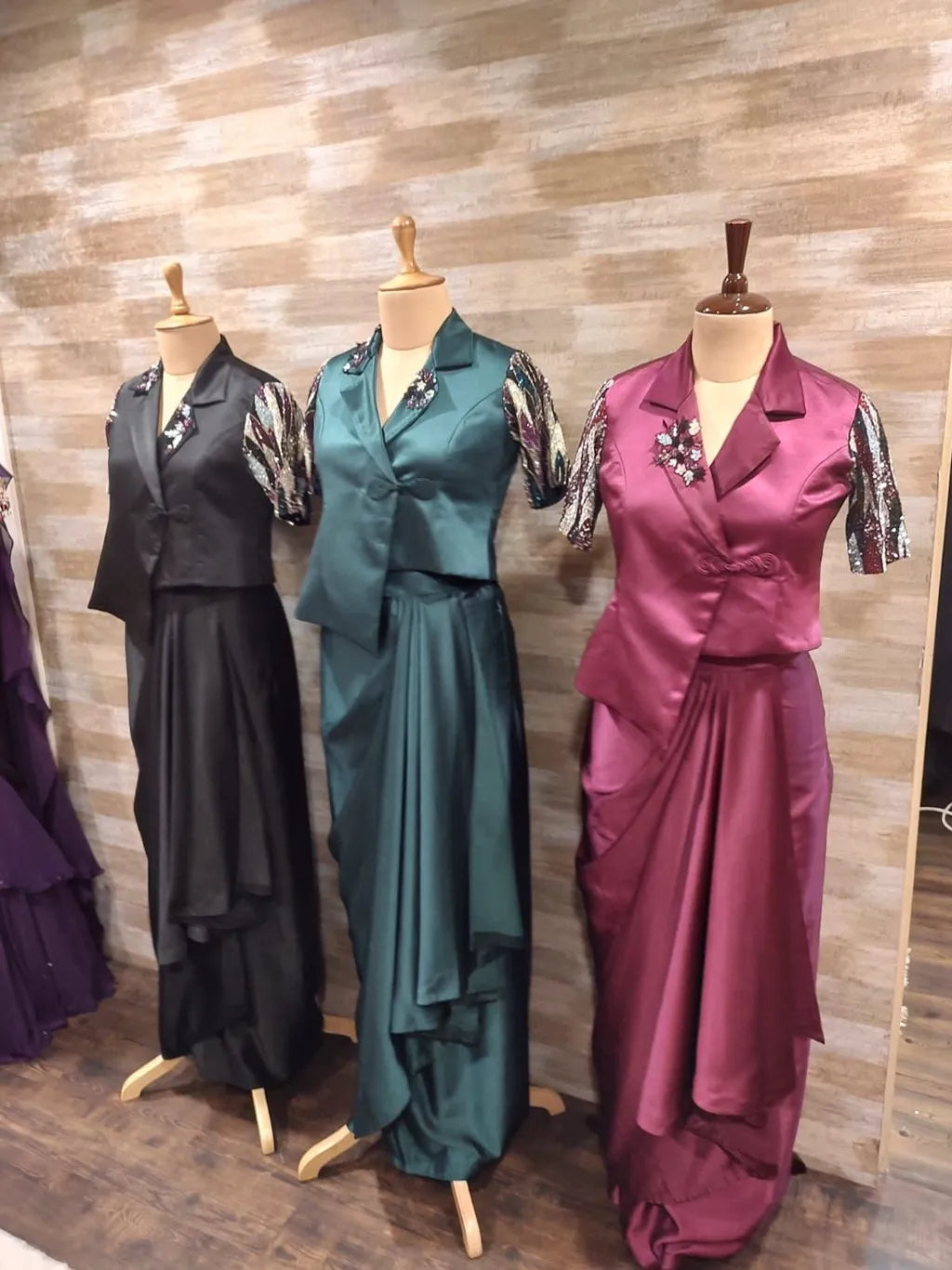 BLACK CROP TOP SKIRT