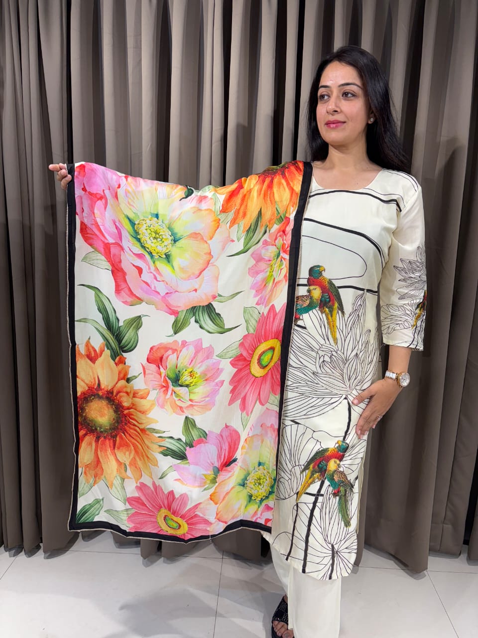 MUSLIN KURTI PANT SET