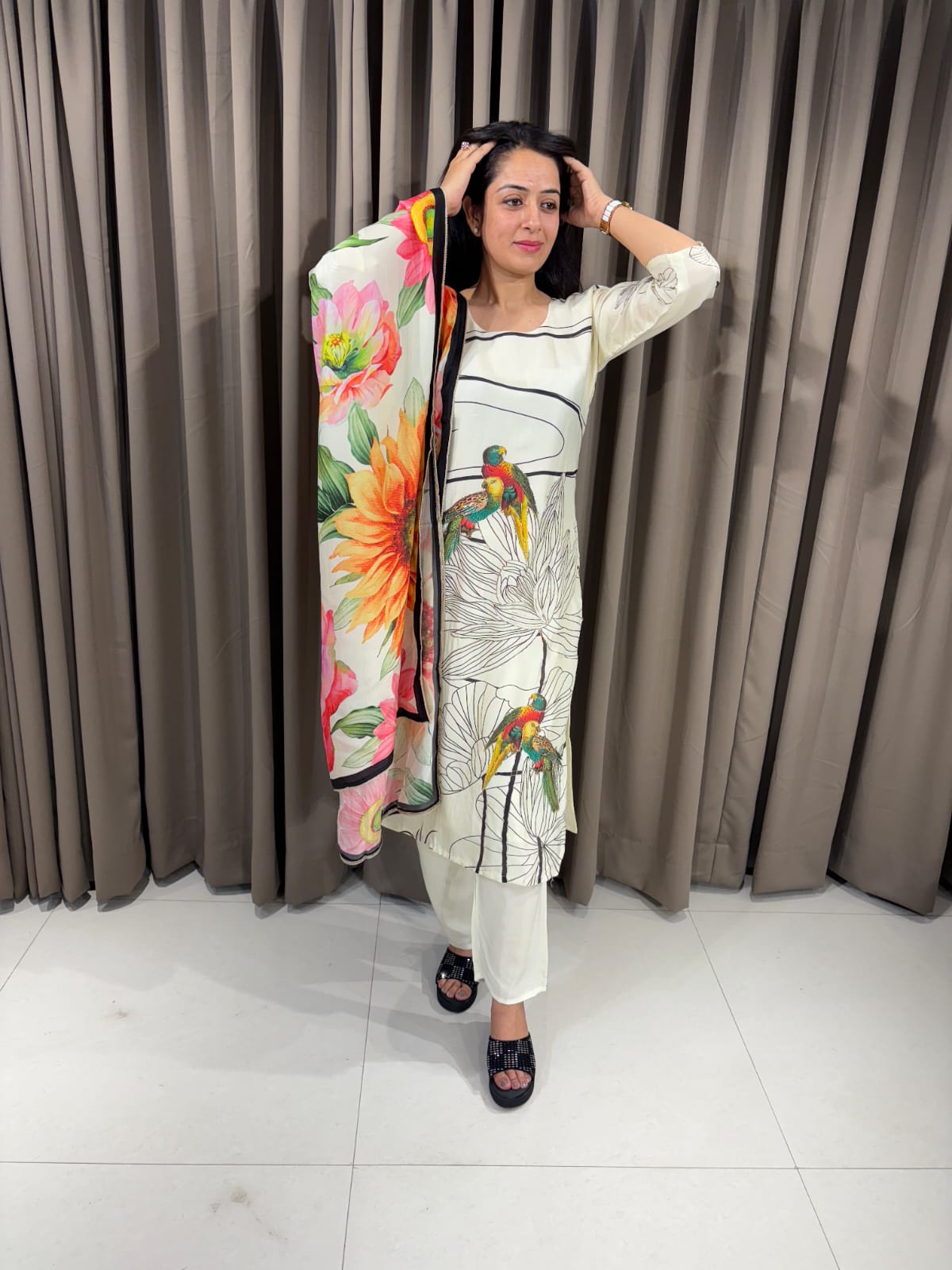 MUSLIN KURTI PANT SET