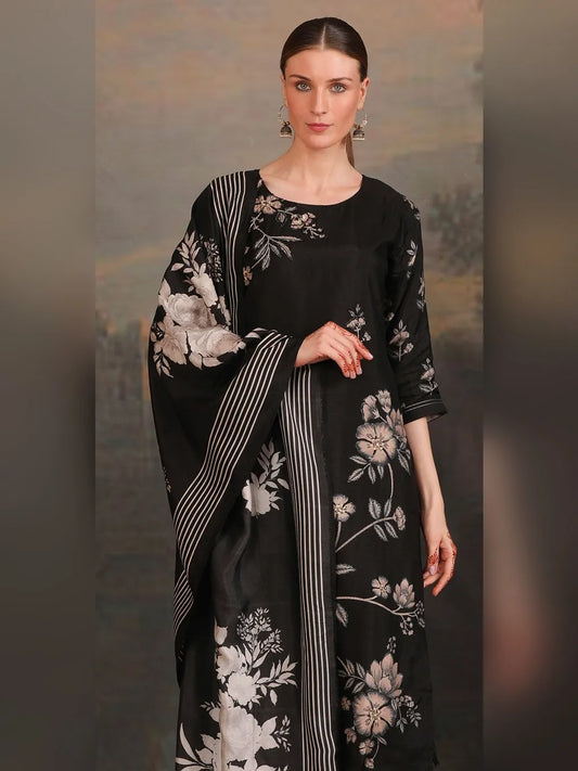 BLACK KURTI PANT DUPATTA