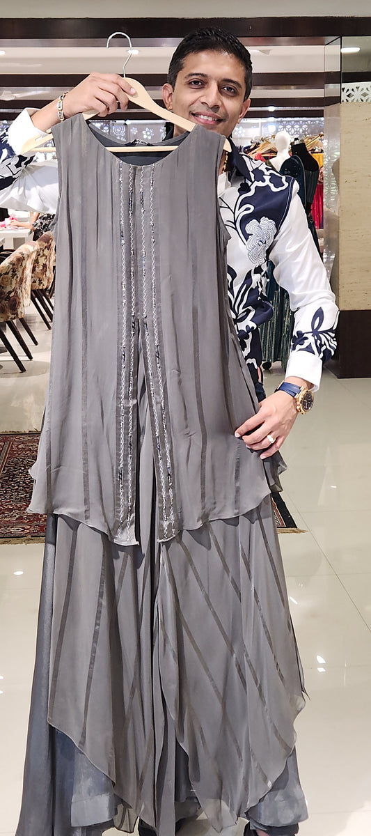 Grey Gown INM G534