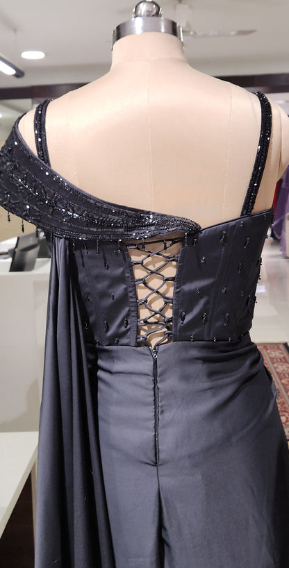 Black Gown DTA389