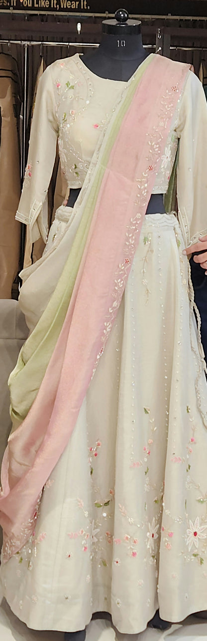 Beige Drape Saree SCKL1534