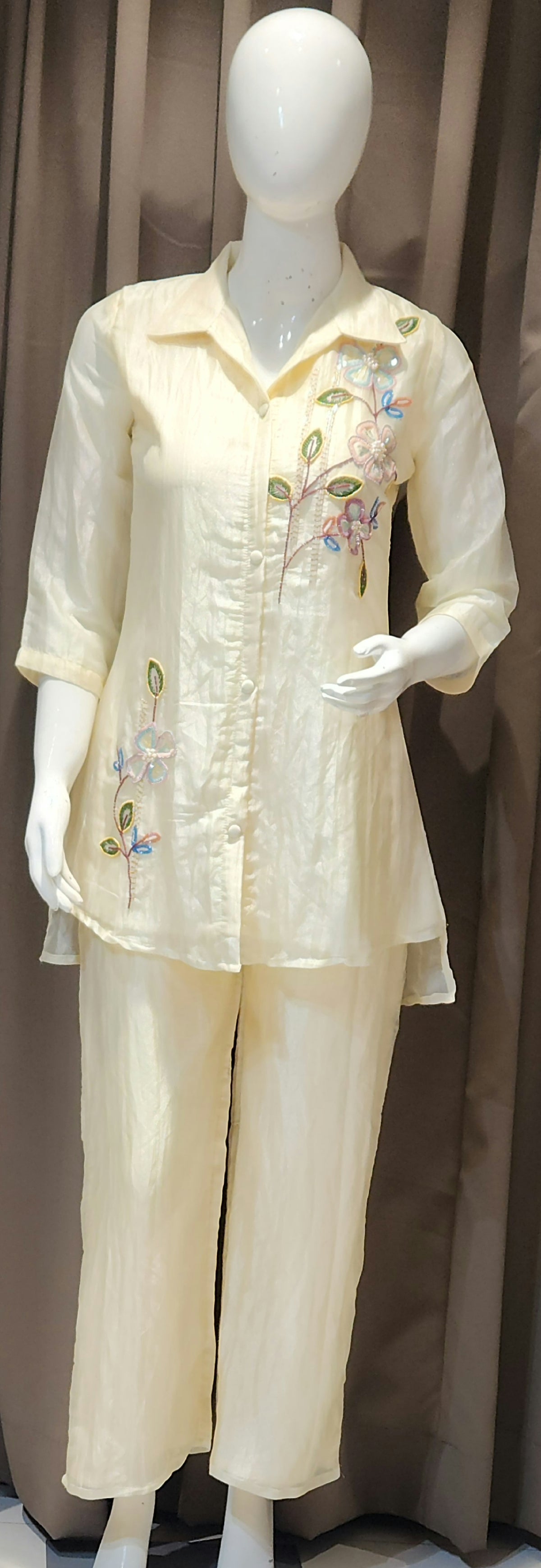 Ivory Co Ord SetDFM1816