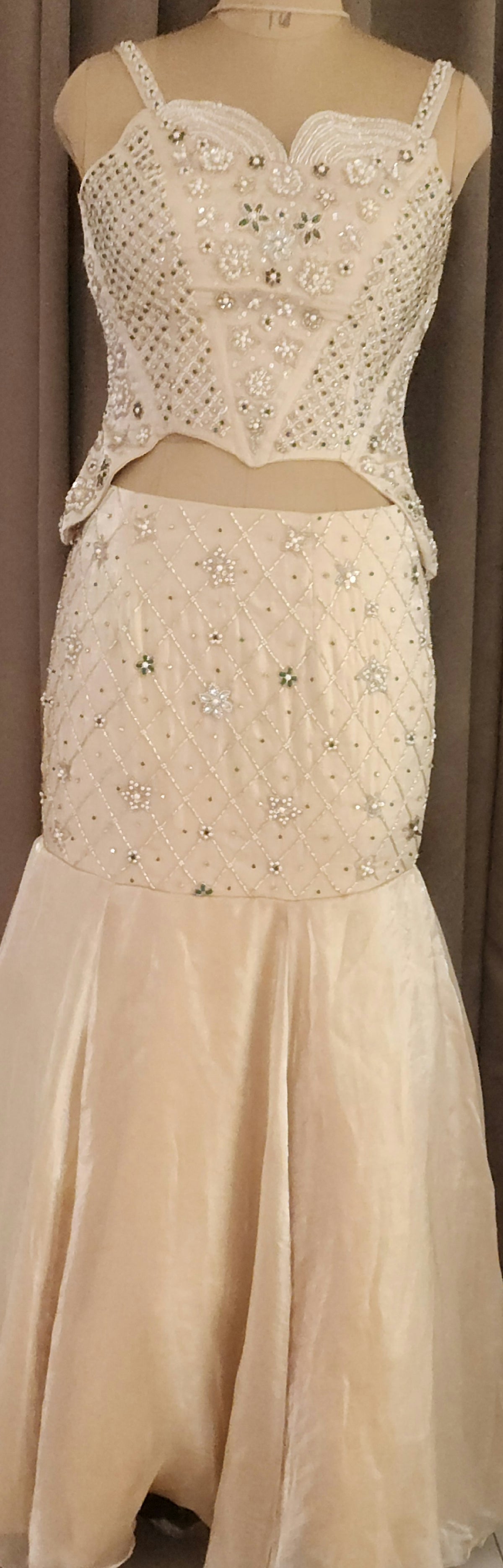 Beige LehangaIDTA519